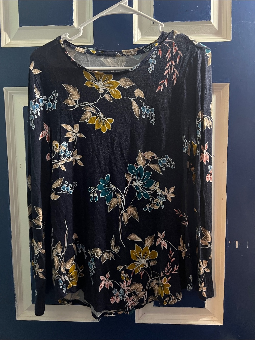 Women's navy Floral Long-Sleeve Top - Multicolor Print
